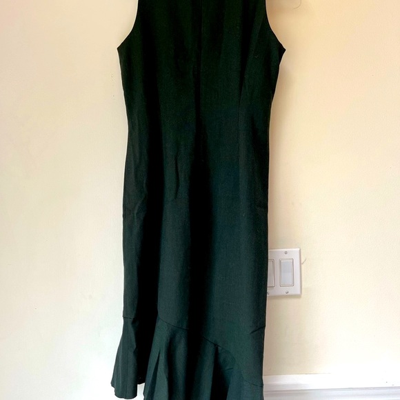 Banana Republic Asymmetric forest green sleeveless dress, size 4 - Picture 3 of 10